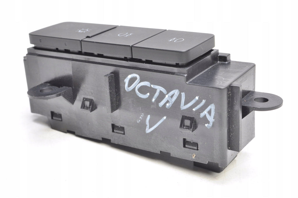 SKODA ENYAQ OCTAVIA IV LIGHT SWITCH 5E8941501