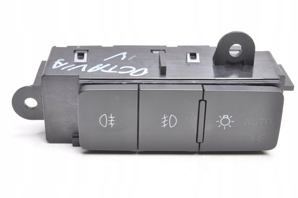 SKODA ENYAQ OCTAVIA IV LIGHT SWITCH 5E8941501