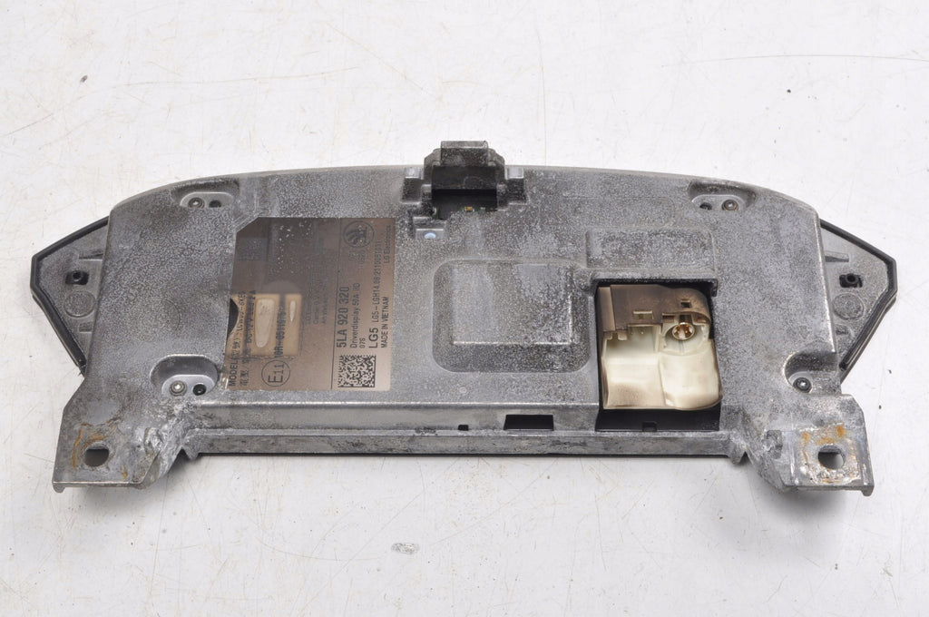 SKODA ENYAQ iV DISPLAY EUROPE 5LA920320