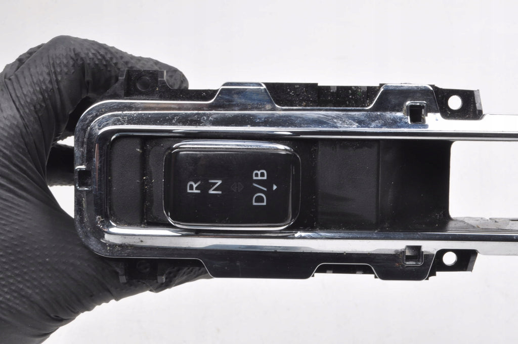 SKODA ENYAQ iV GEARBOX LEVER SELECTOR AUTOMAT 5LA713203