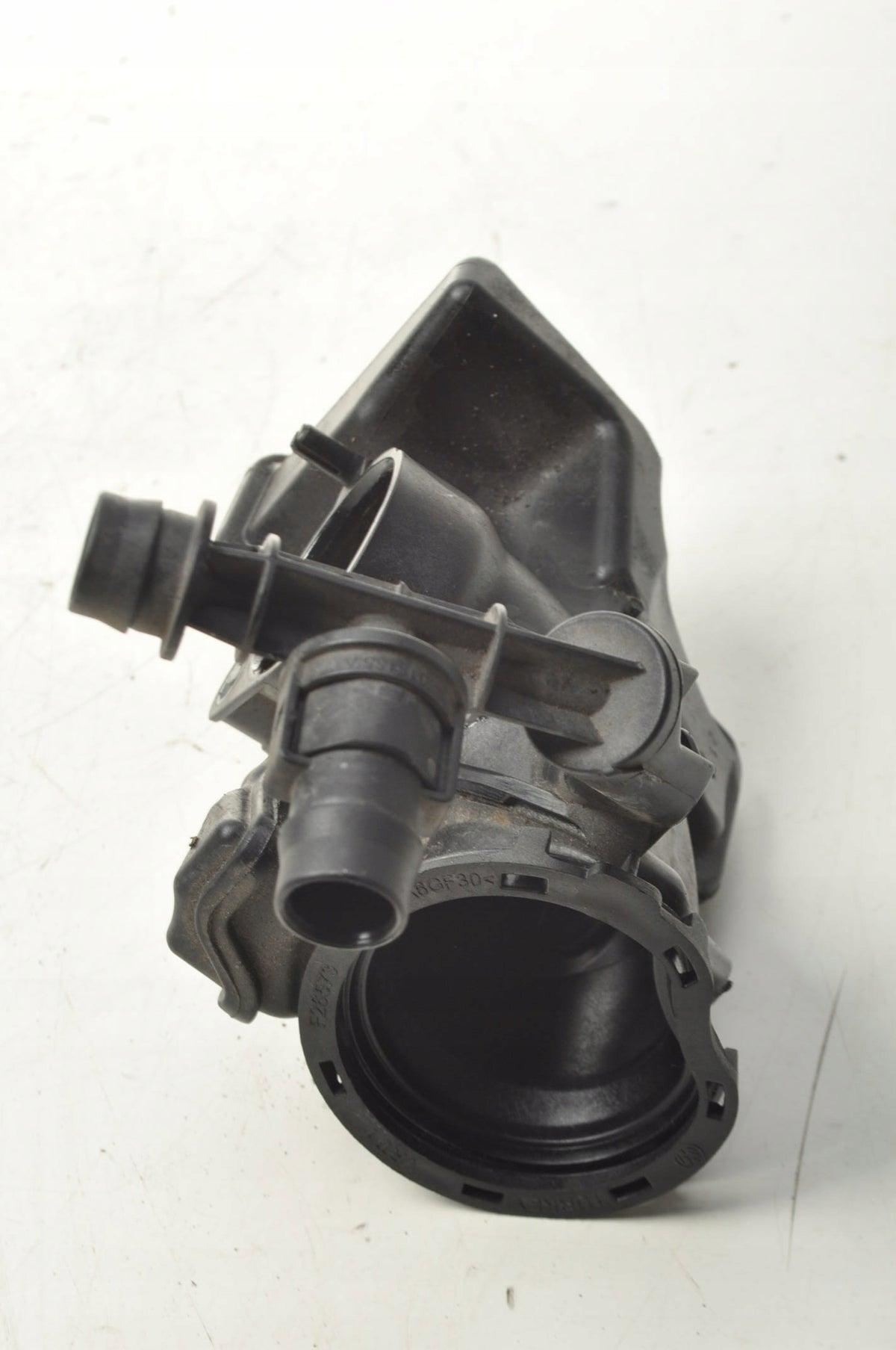 SKODA FABIA III 1.0 TSI AIR INTAKE PIPE 04C129654A