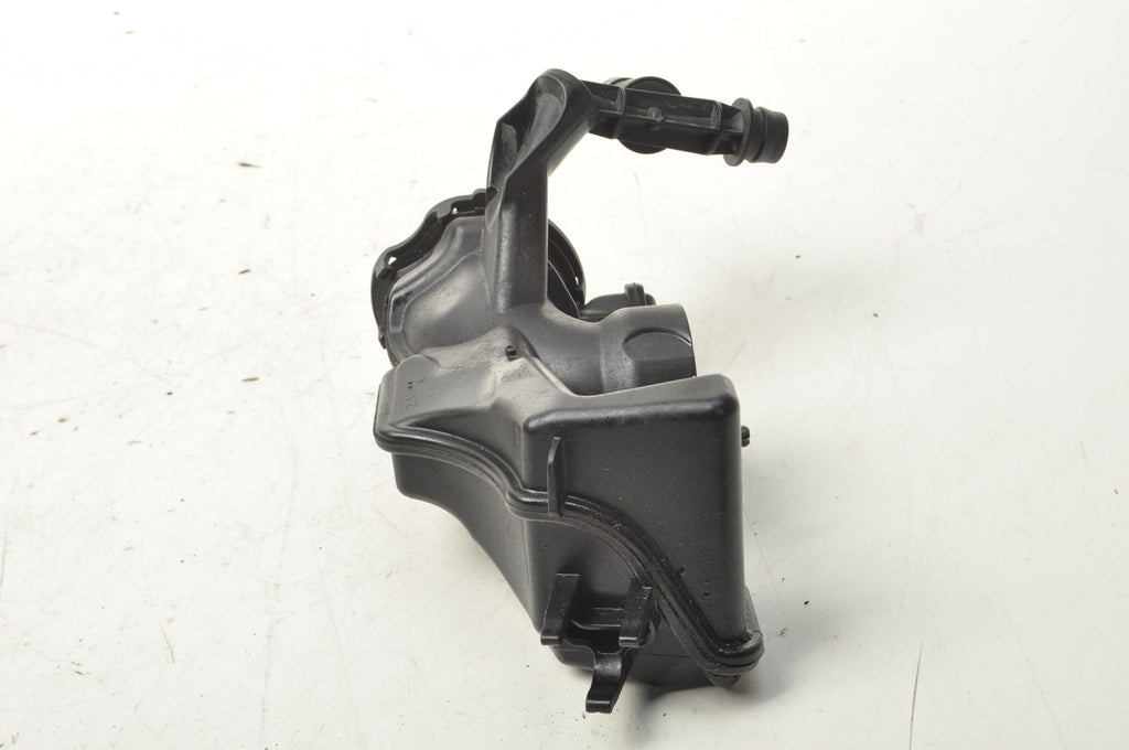 SKODA FABIA III 1.0 TSI AIR INTAKE PIPE 04C129654A