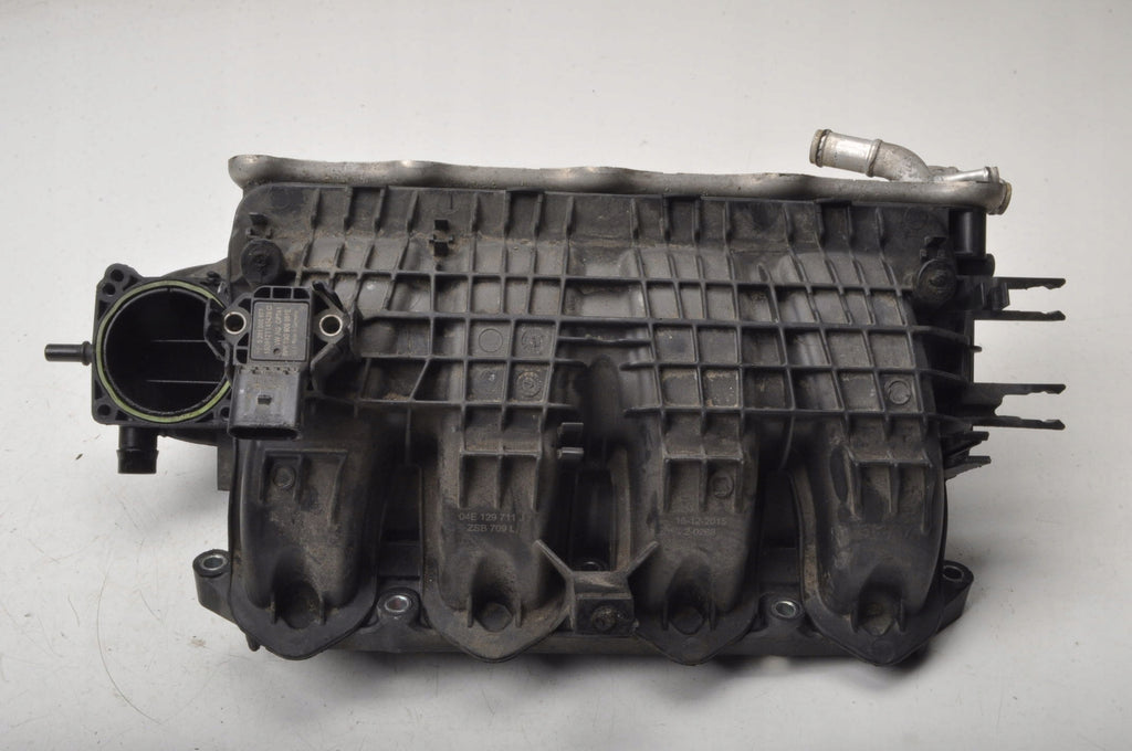 SKODA FABIA III 1.2 TSI INDUCTION MANIFOLD 04E145749B 04E129711J 03G906051E