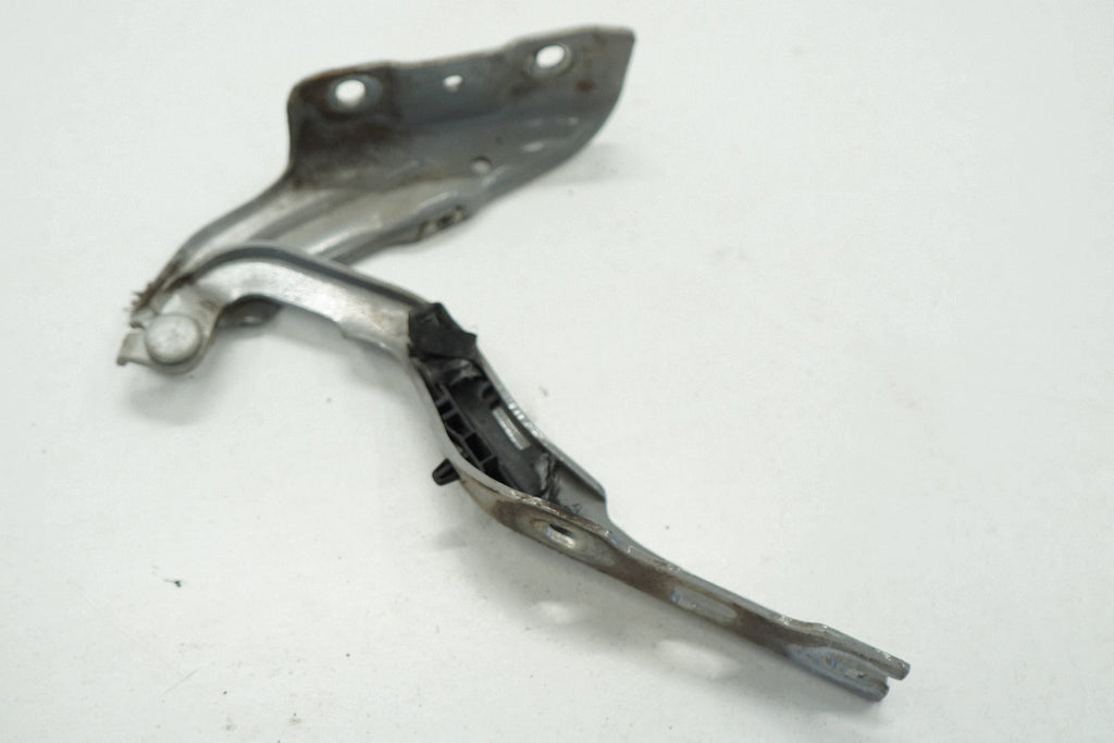 SKODA FABIA III 16R MASK HINGE RIGHT FRONT LF7A 6V0823302