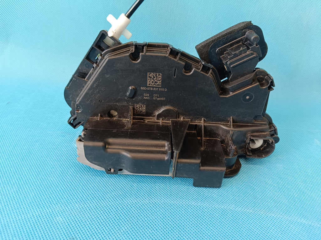 SKODA KAMIQ 2024 R LIFT 1,5TSI 110KW DXDE DOOR LOCK LEFT FRONT 5TB837015D