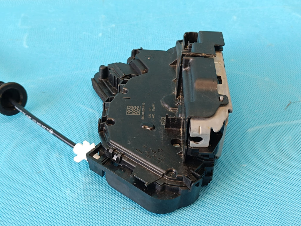 SKODA KAMIQ 2024 R LIFT 1,5TSI 110KW DXDE DOOR LOCK LEFT FRONT 5TB837015D