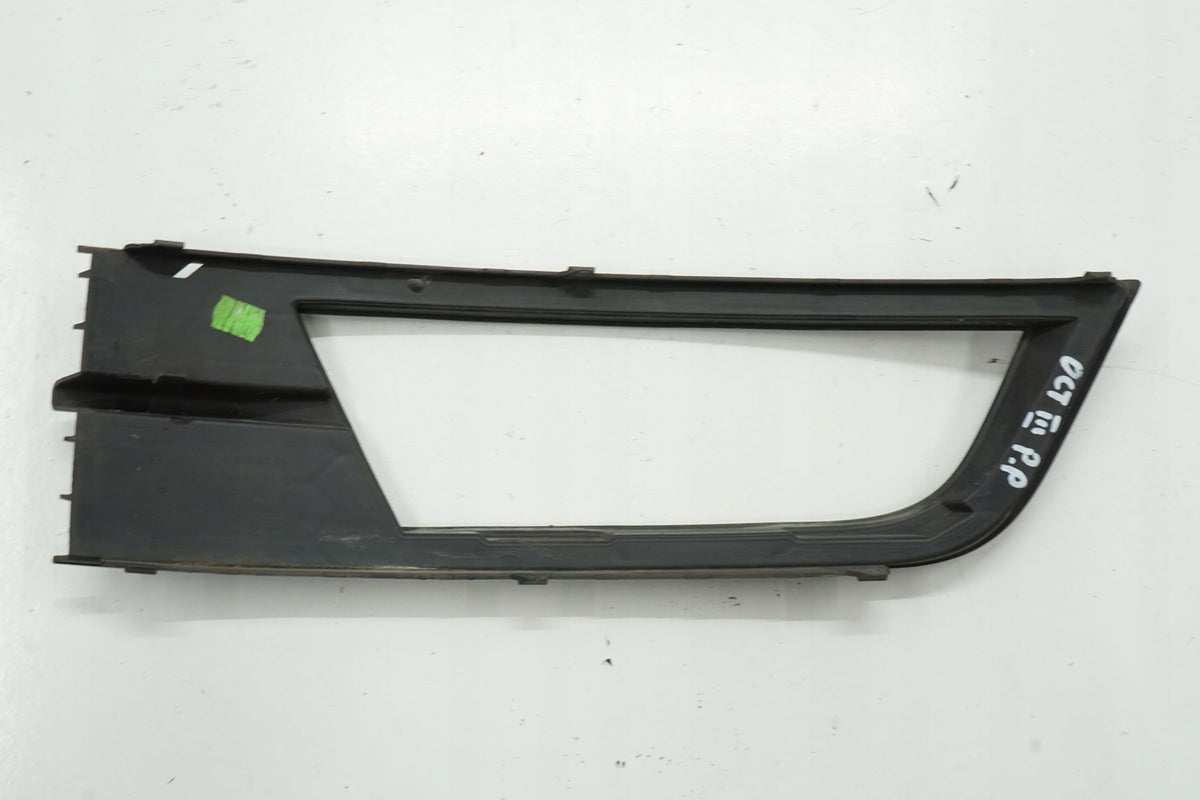 SKODA OCTAVIA III 12-16R BUMPER GRILLE FRONT 5E0807682