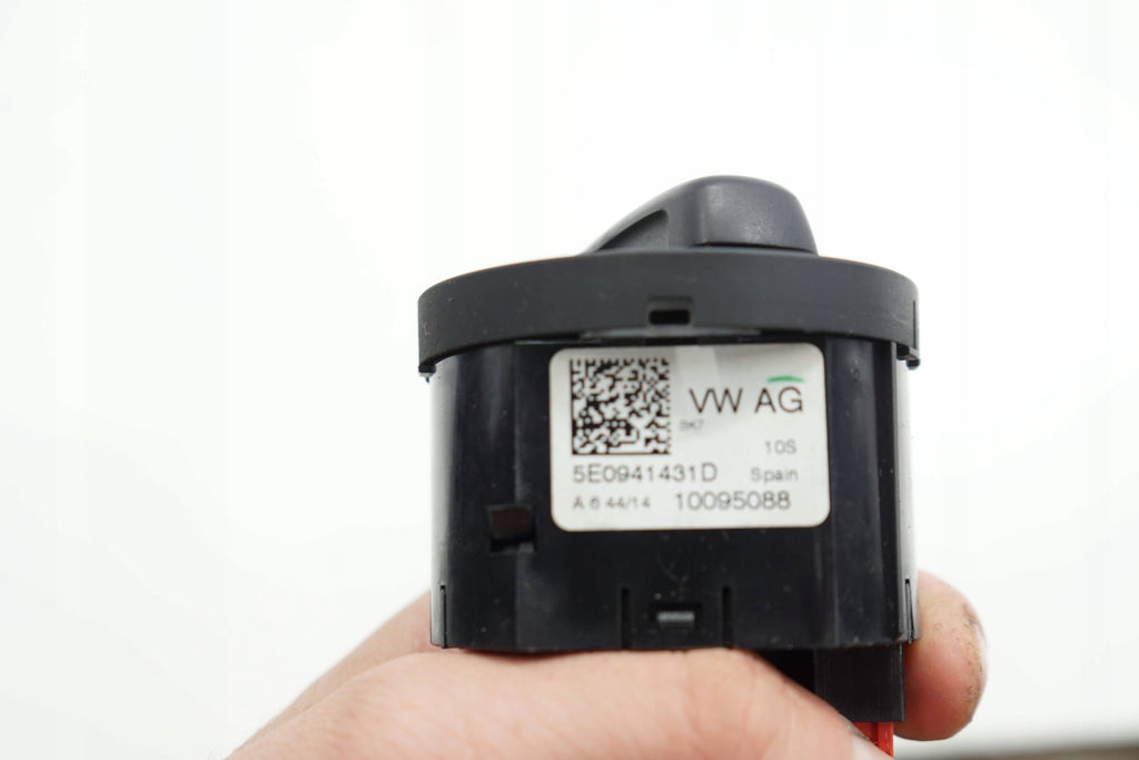 SKODA OCTAVIA III 14R KNOB LIGHT SWITCH 5E0941431D