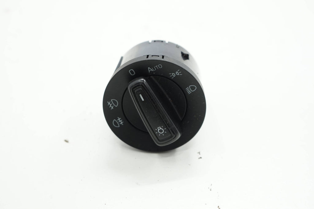 SKODA OCTAVIA III 14R KNOB LIGHT SWITCH 5E0941431D