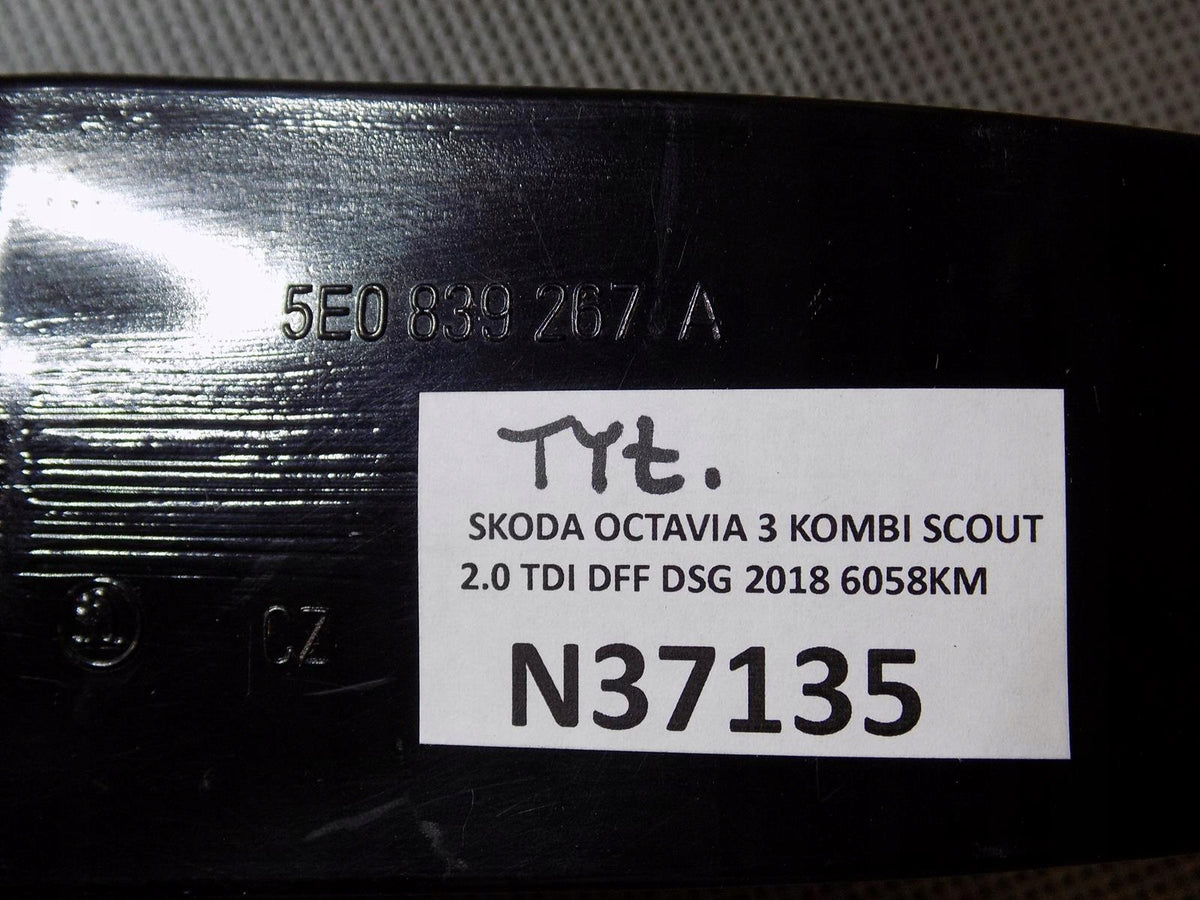 SKODA OCTAVIA III DOOR STOP REAR 5E0839267A