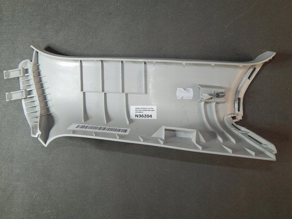 SKODA OCTAVIA III POST COVER PT REAR 5E9867288