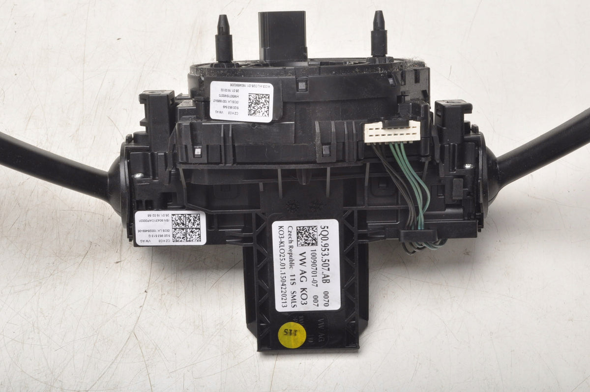 SKODA OCTAVIA III STEERING TAPE SWITCH