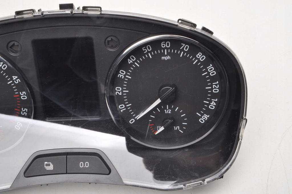 SKODA RAPID 1.6 TDI 90KM COUNTER CLOCKS UK 5JA920940E