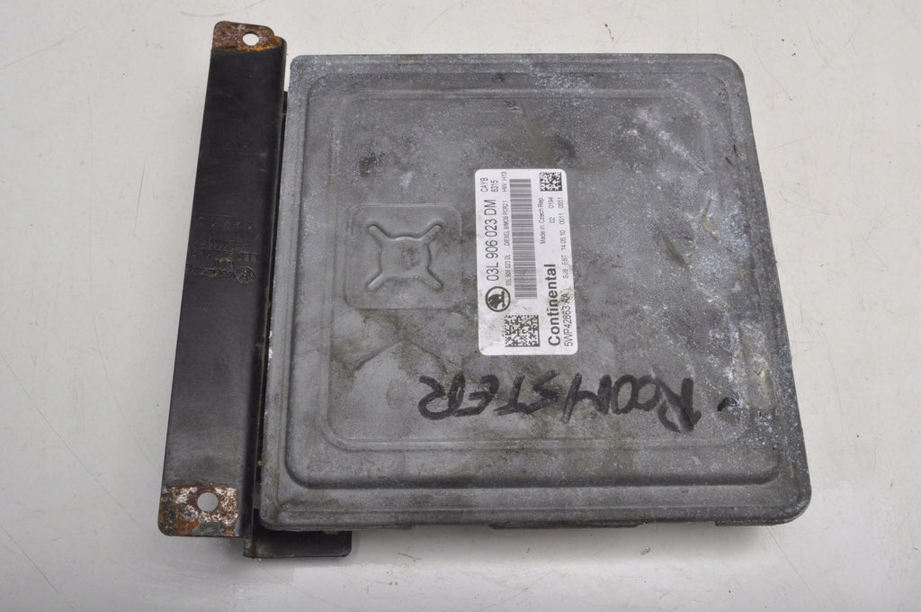 SKODA ROOMSTER 1.6 TDI COMPUTER ENGINE CONTROLLER 03L906023DM