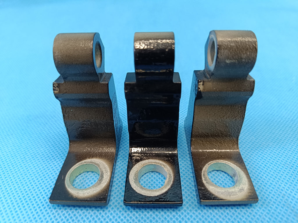 SKODA SUPERB 3 COMBI 2.0 TFSI 206KW 4X4 2018R DOOR HINGES LEFT 8X0831403E