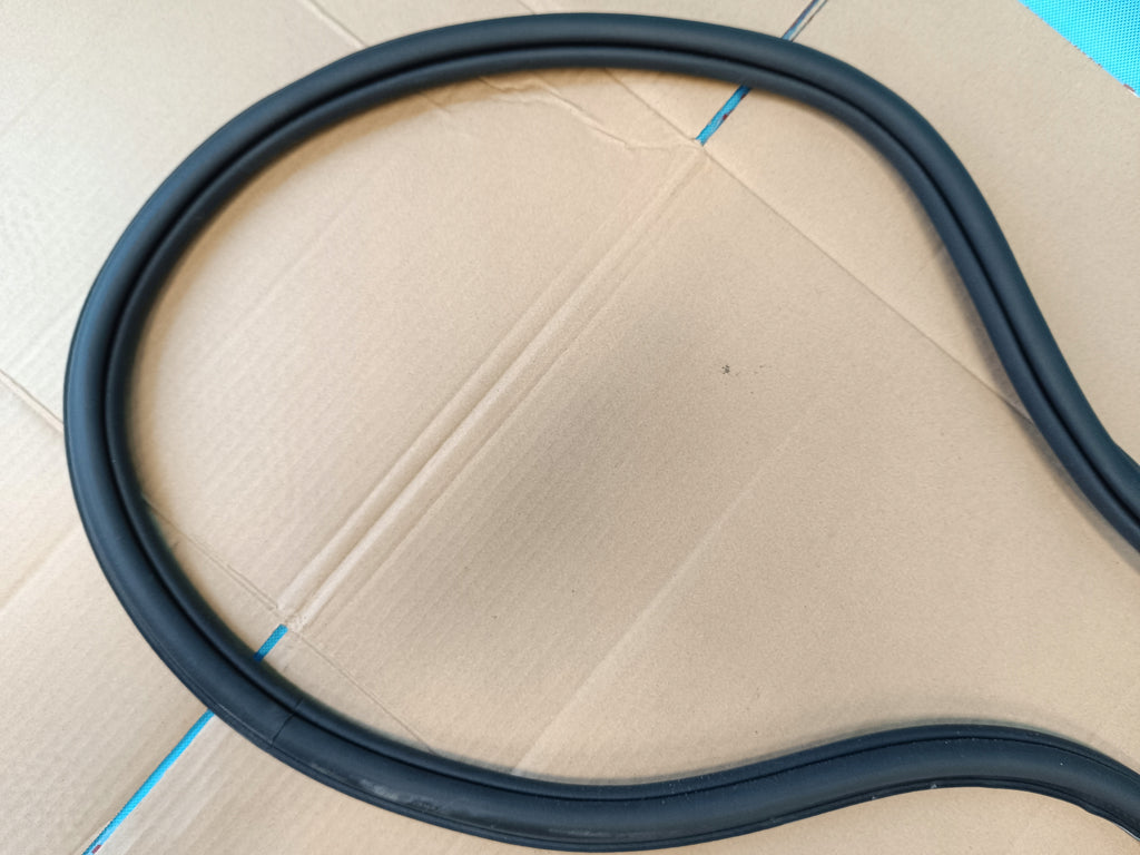 SKODA SUPERB 3 COMBI 2.0 TFSI 206KW 4X4 2018R GASKET LEFT REAR 3V9867367B