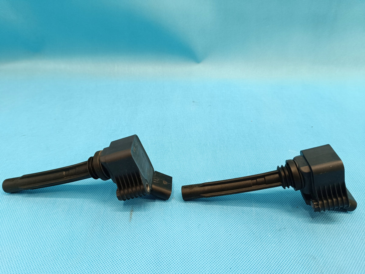 SKODA SUPERB 3 COMBI 2.0 TFSI 206KW 4X4 2018R IGNITION COIL 06J905110K