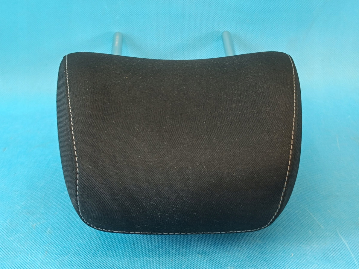 SKODA SUPERB 3 LIFT 2.0 TDI 110KW 2023 R PASSENGER HEADREST 3V0881903G REN