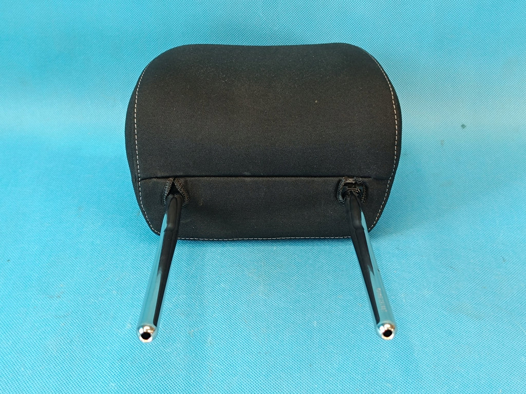 SKODA SUPERB 3 LIFT 2.0 TDI 110KW 2023 R PASSENGER HEADREST 3V0881903G REN