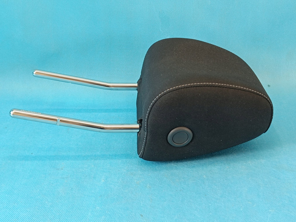 SKODA SUPERB 3 LIFT 2.0 TDI 110KW 2023 R PASSENGER HEADREST 3V0881903G REN