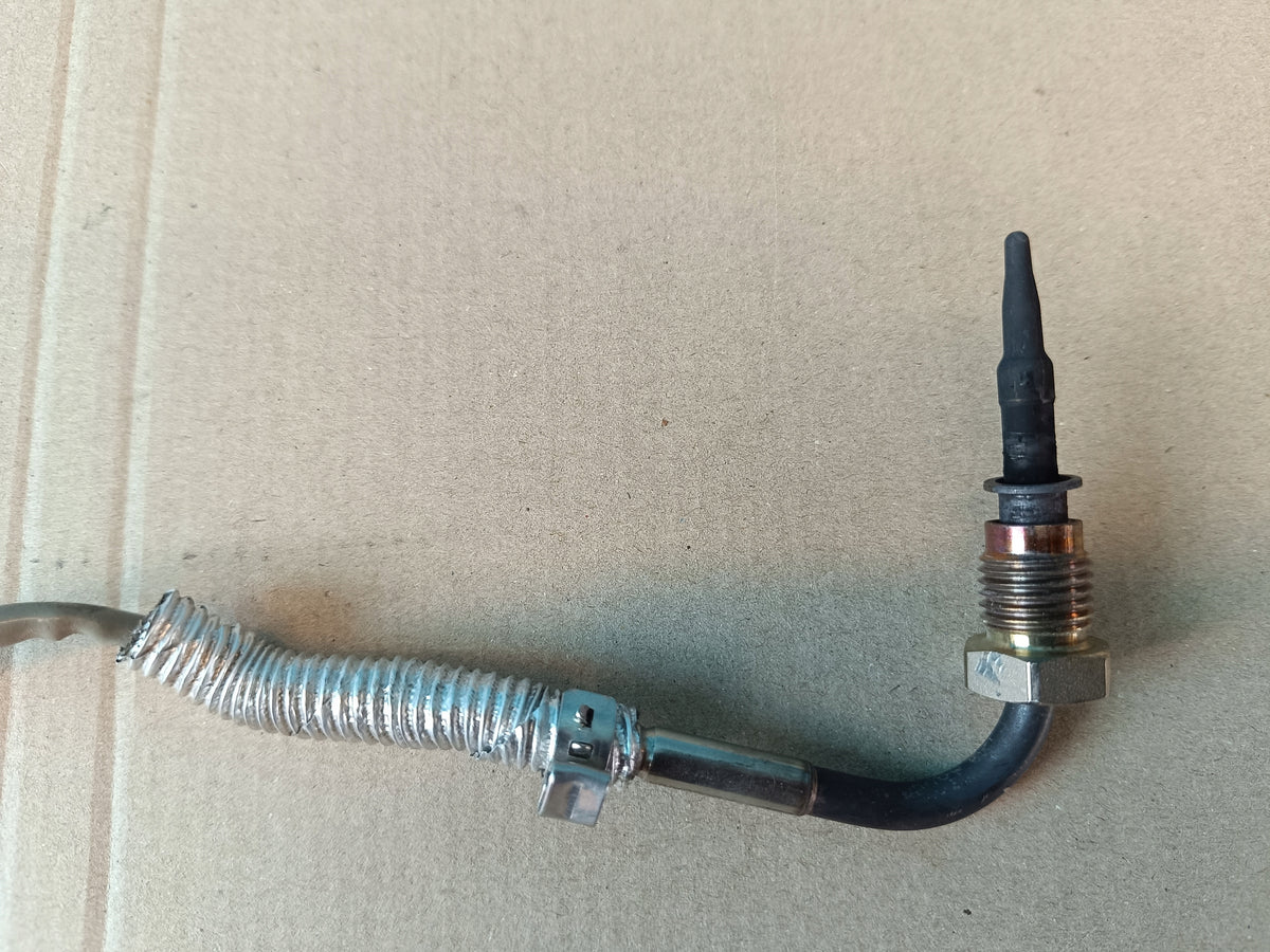 SKODA SUPERB 3 LIFT 2.0 TDI 2023 R EXHAUST TEMPERATURE SENSOR 05L906088CA