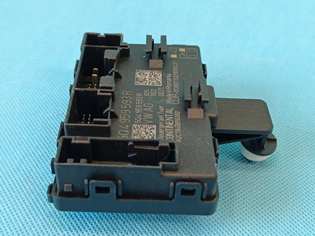 SKODA SUPERB 3 STATION WAGON 2.0 TDI 147KW 2023 R DOOR MODULE LEFT FRONT 5Q4959593R