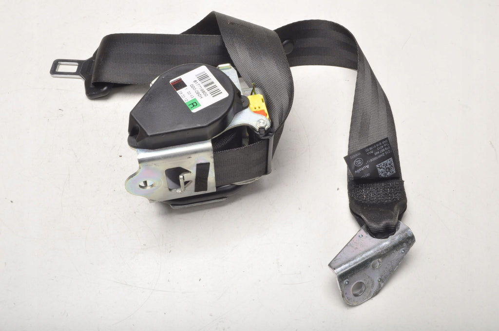 SKODA SUPERB II REAR BELT RIGHT 3T9857448