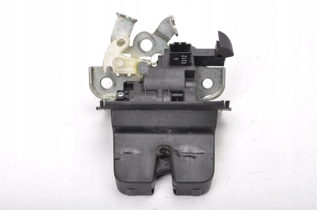 SKODA SUPERB II TAILGATE LOCK STATION WAGON 3T9827520