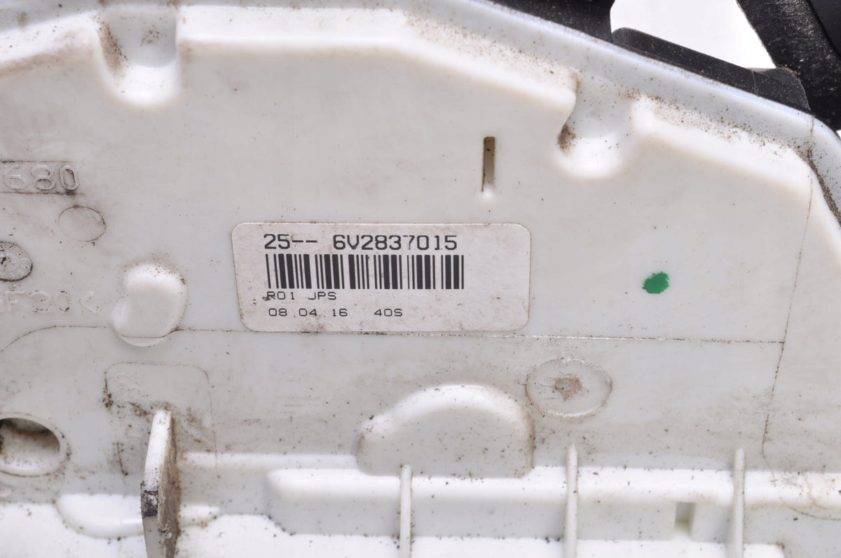 SKODA SUPERB III DOOR LOCK LEFT FRONT 6V2837015 UK 7 PIN
