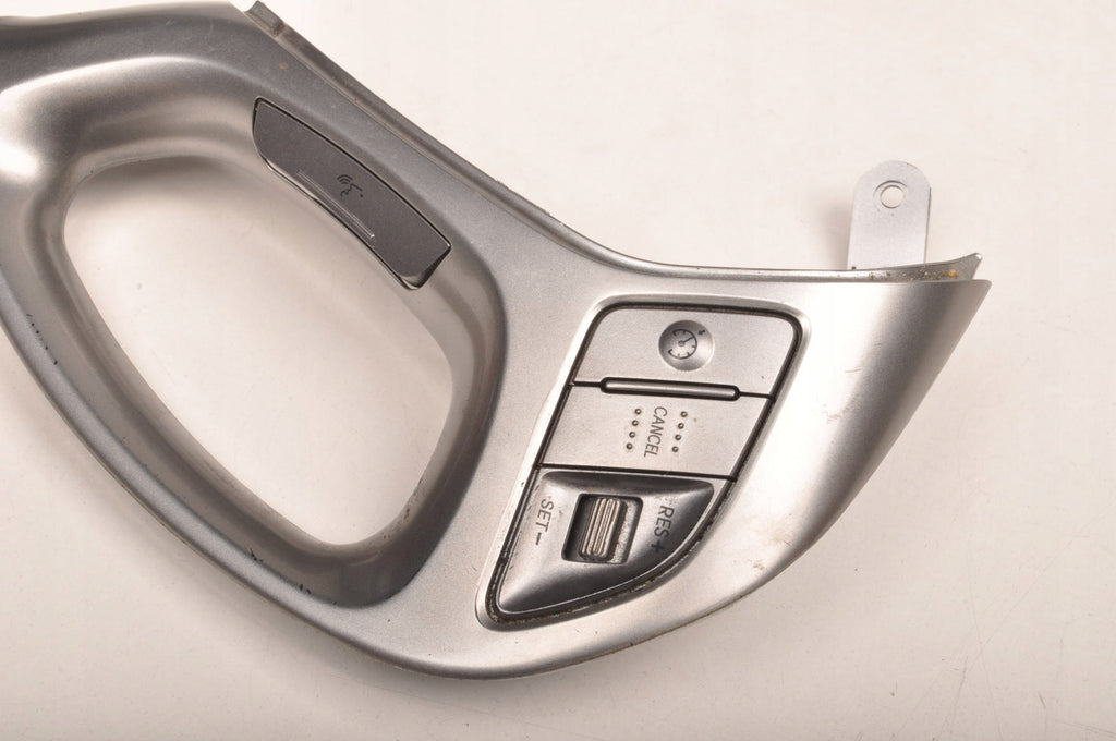 STEERING WHEEL BUTTONS HYUNDAI IX35 96700-2S800