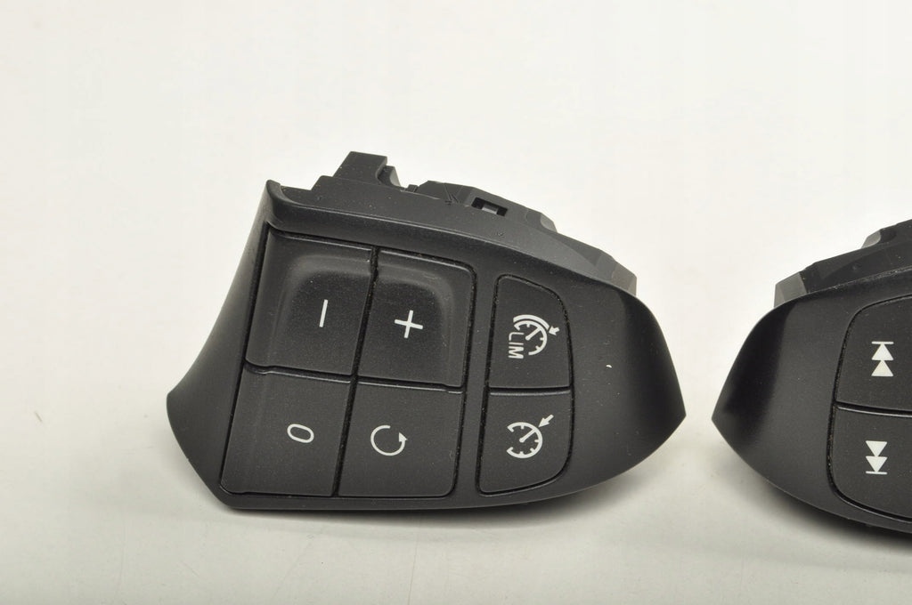 STEERING WHEEL BUTTONS VOLVO S60 II V60 31334457 31334463