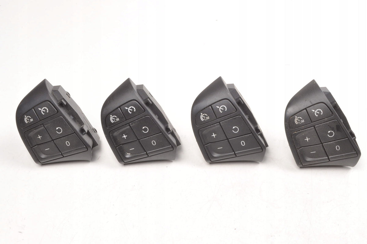 STEERING WHEEL BUTTONS VOLVO S60 II V60 V40 31334457