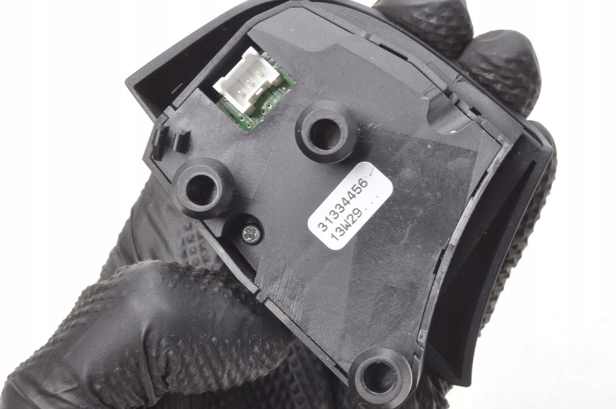 STEERING WHEEL BUTTONS VOLVO XC60 AND XC70 II 31334456