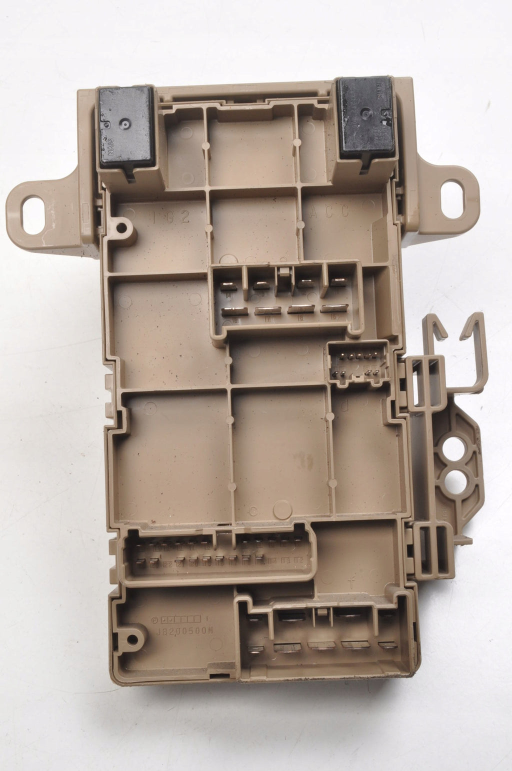 SUBARU LEVORG 1.6 FUSE BOX 82201VA030
