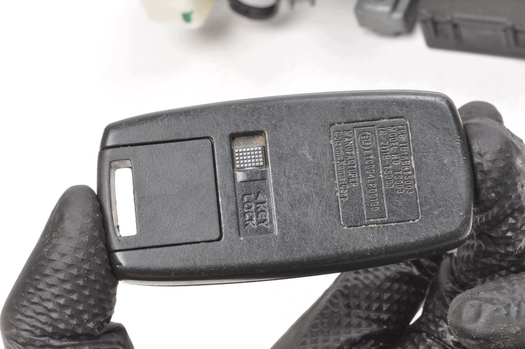 SUZUKI GRAND VITARA II 37125-64J00 KEY IGNITION