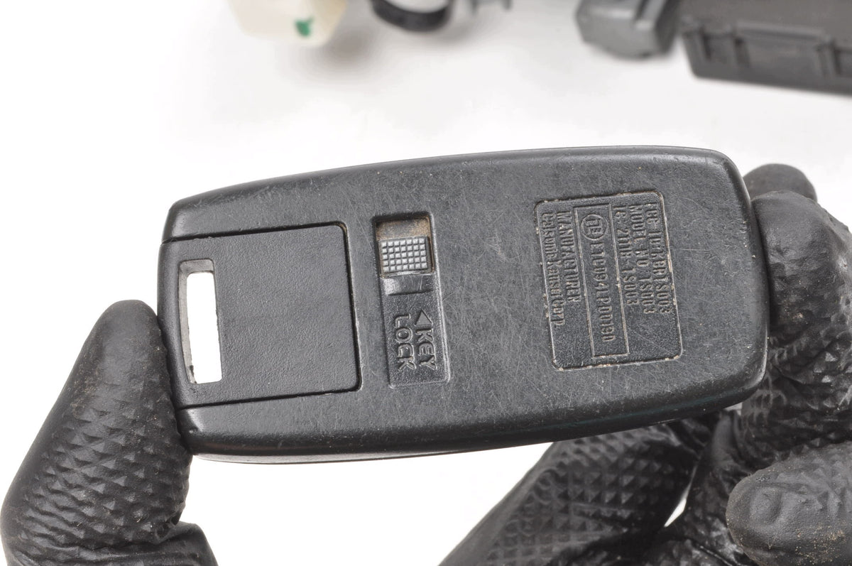 SUZUKI GRAND VITARA II 37125-64J00 KEY IGNITION