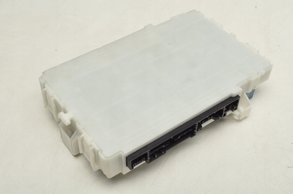 SUZUKI IGNIS III 1.2 MODULE DRIVER 1362R10