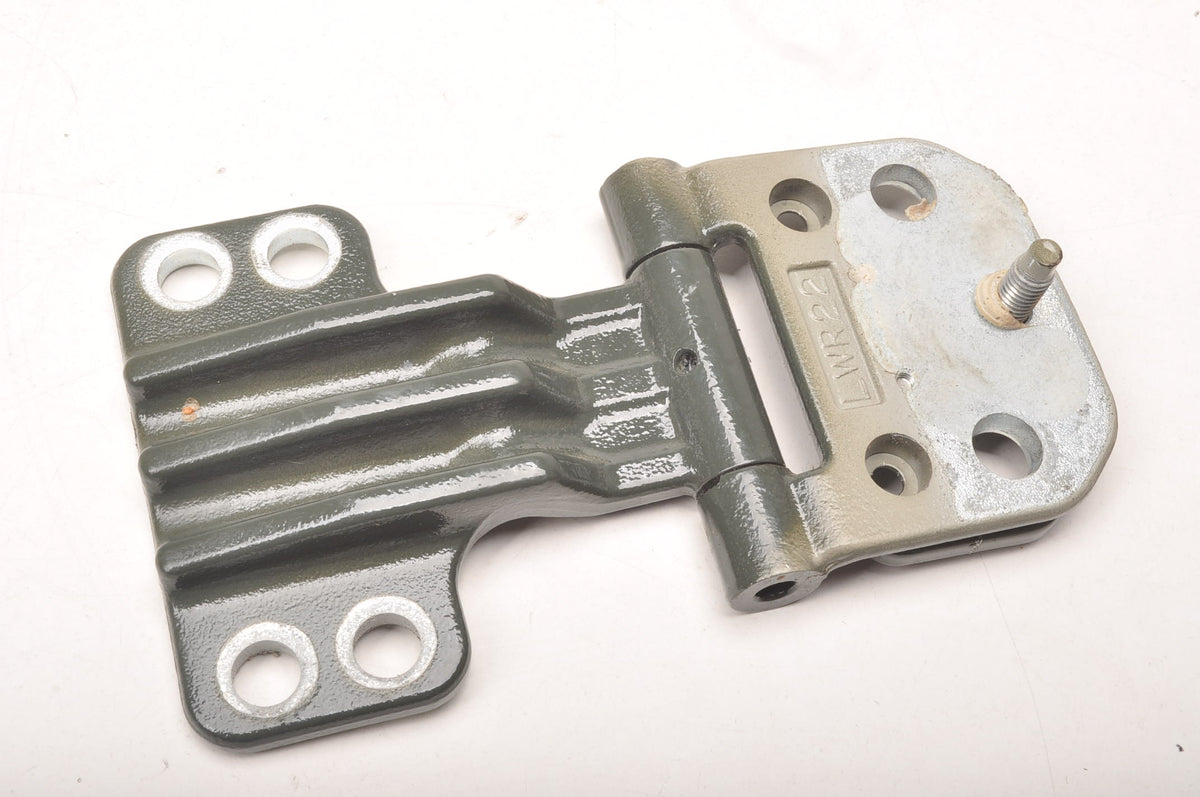SUZUKI JIMNY IV TAILGATE HINGE 24R