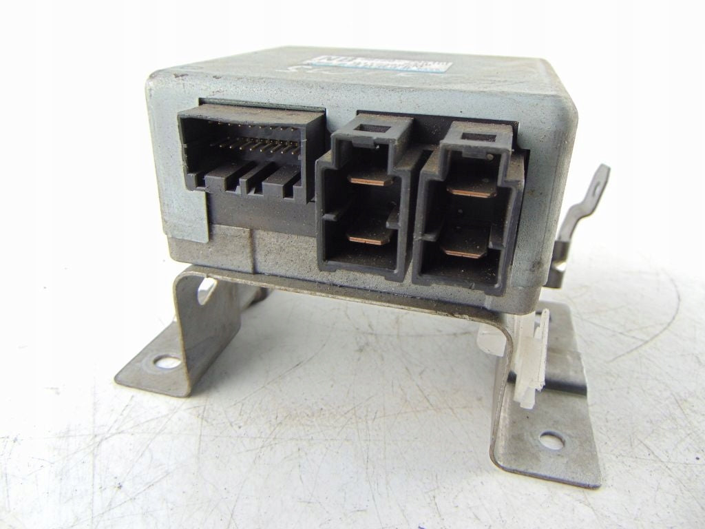 SUZUKI SWIFT IV MK6 38720-73K10 POWER STEERING UNIT