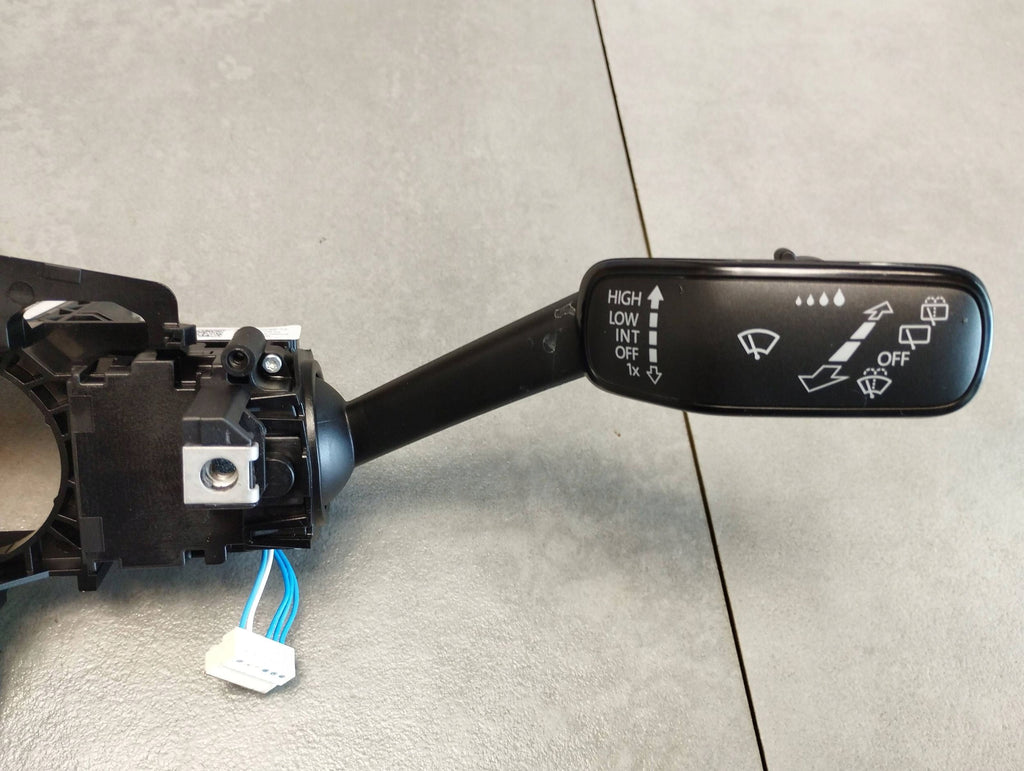 Seat Leon IV 2024 COMBINED SWITCH 5Q1953507FL