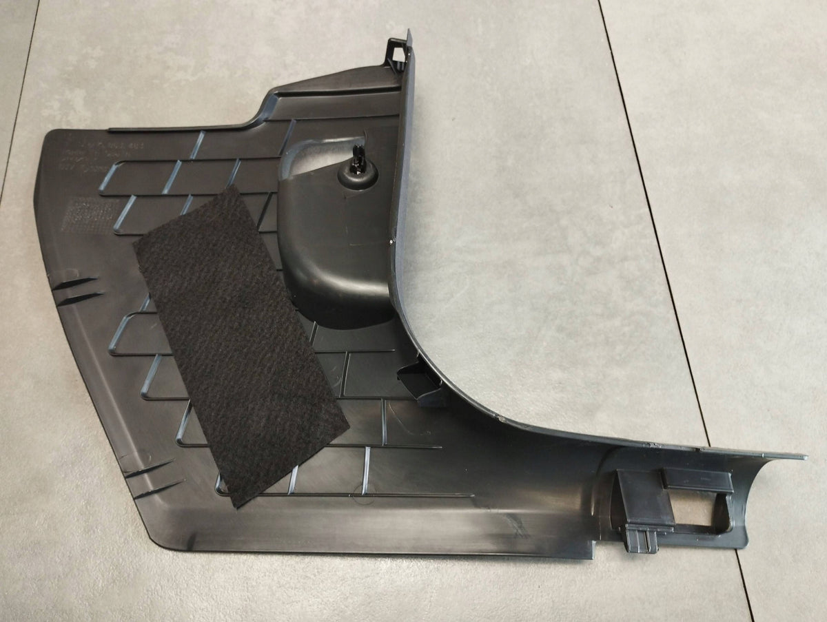 Seat Leon IV 2024 THRESHOLD GUARD LEFT 5FA863483