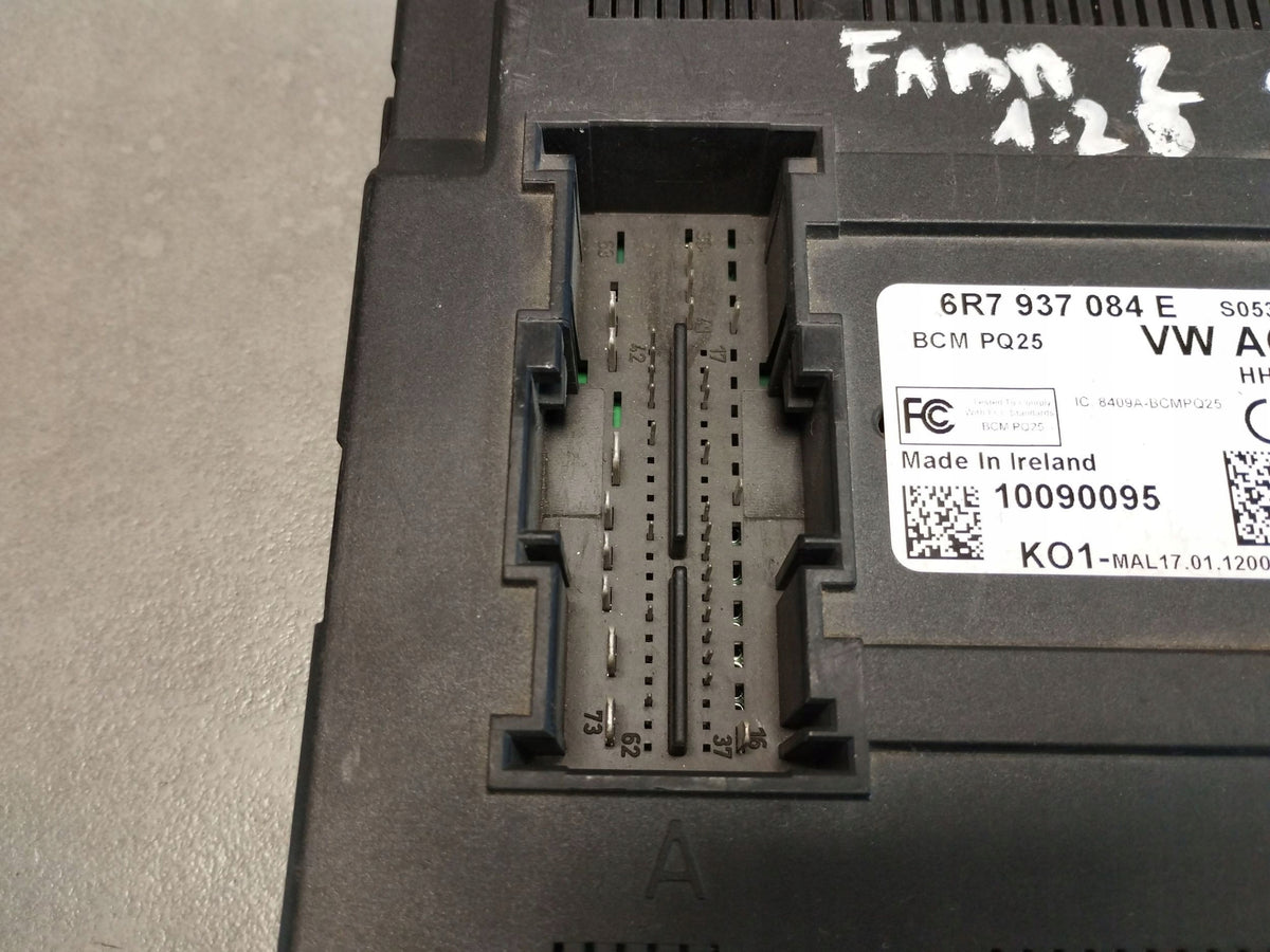 Skoda Fabia Mk2 Comfort module BCM 6R7937084E