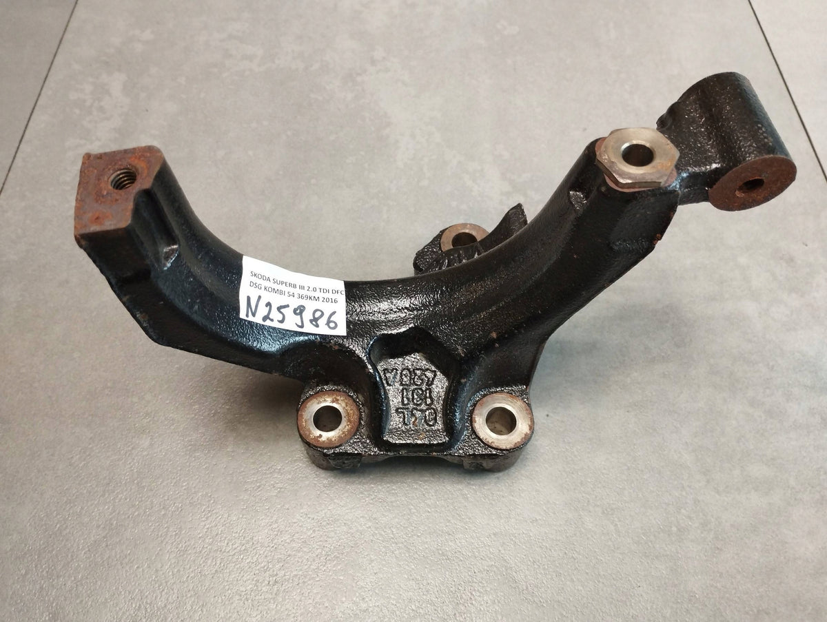 Skoda Superb 3V TURBINE BRACKET 04L131426A