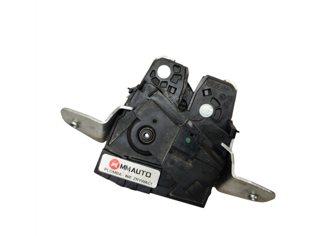 TAILGATE LOCK 4 PIN MERCEDES C W204 STATION WAGON LIFT (11-14)