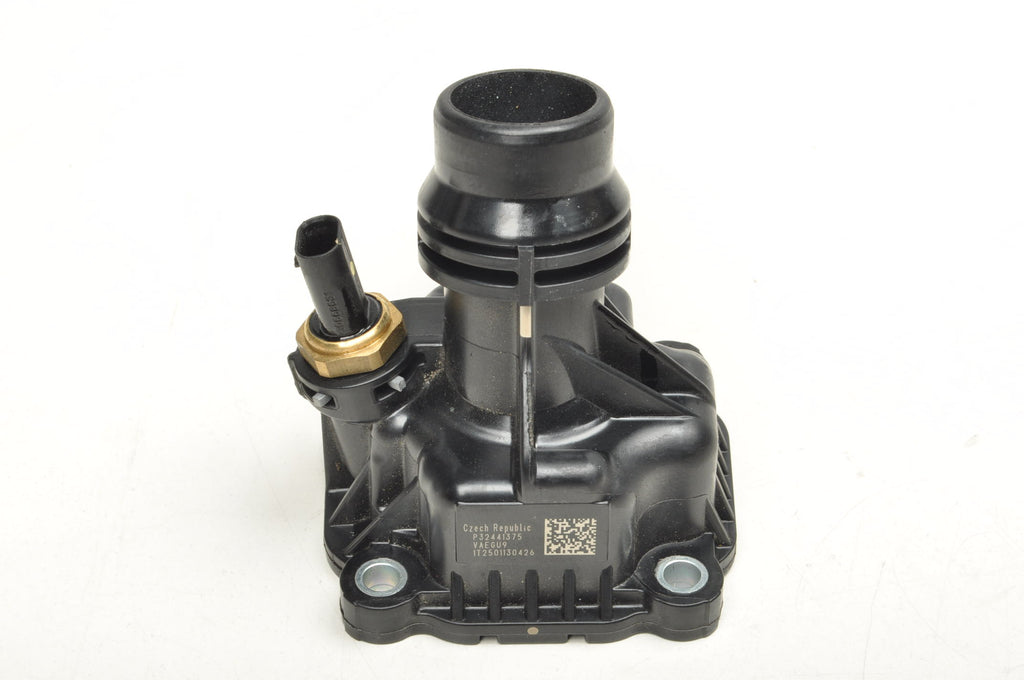 THERMOSTAT HOUSING VOLVO XC40 B4 Mild-Hybrid 2025R 32441375