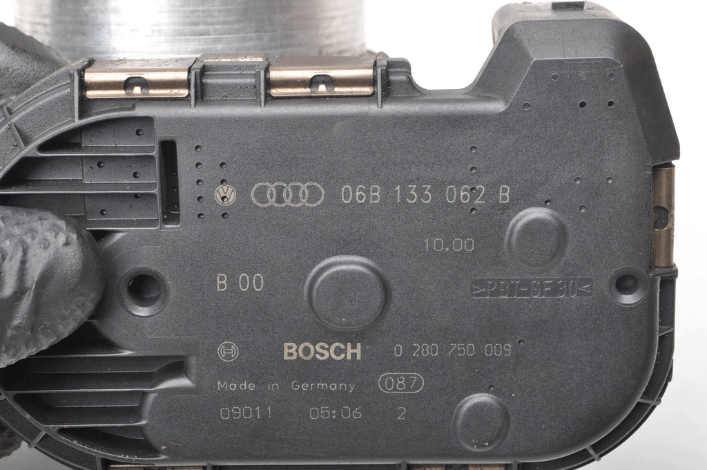 THROTTLE AUDI A4 A6 C5 VOLKSWAGEN PASSAT B5 1.8 T 20V 150KM 06B133062B