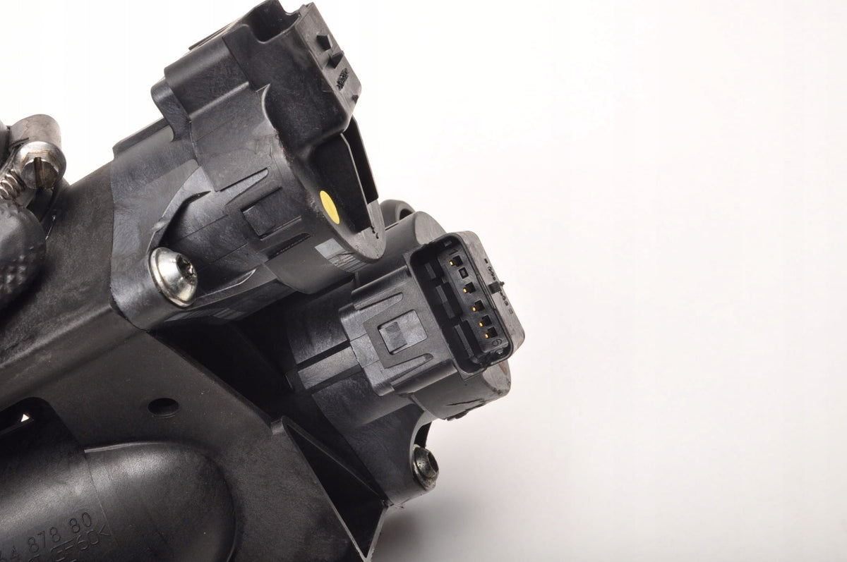 THROTTLE VOLVO C30 V50 C70 S40 II 1.6 D 110KM 9686487880