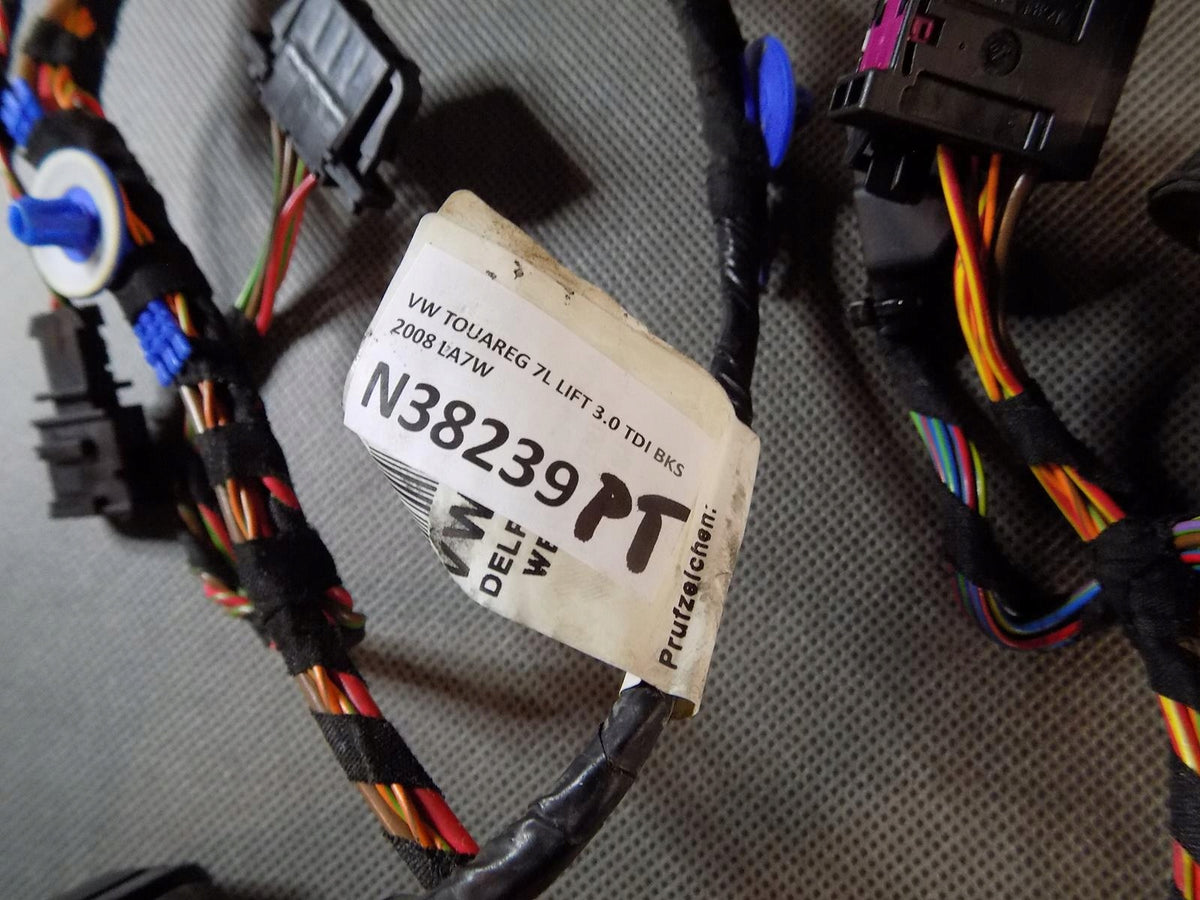 TOUAREG 7L DOOR INSTALLATION RIGHT REAR 7L6971694H