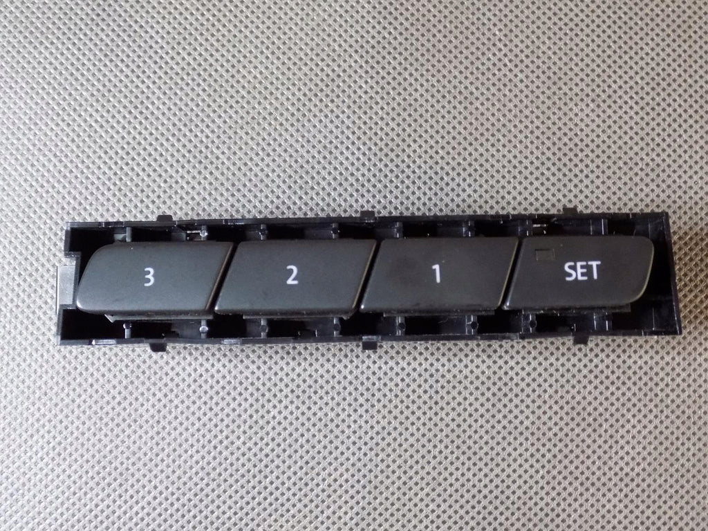 TOUAREG 7P CHAIR MEMORY SWITCH 7P1959769A