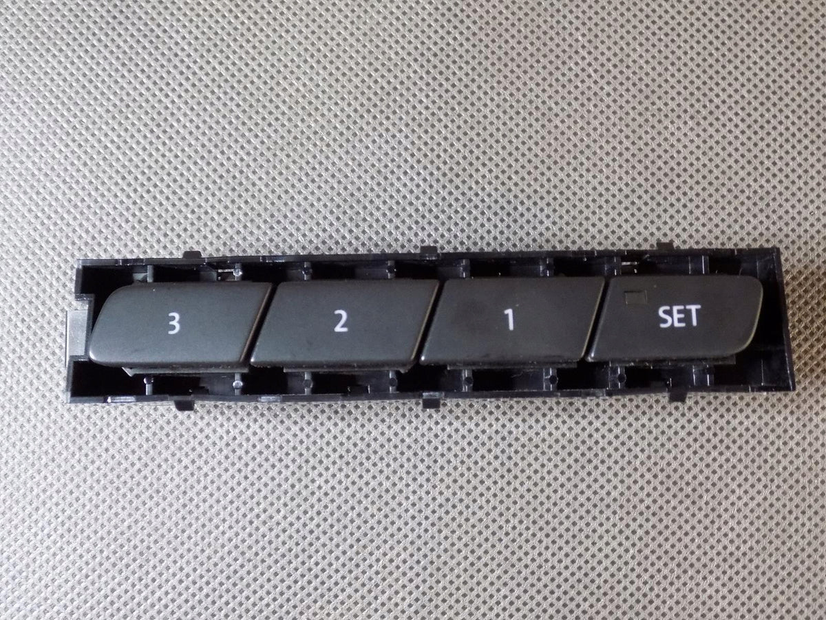 TOUAREG 7P CHAIR MEMORY SWITCH 7P1959769A